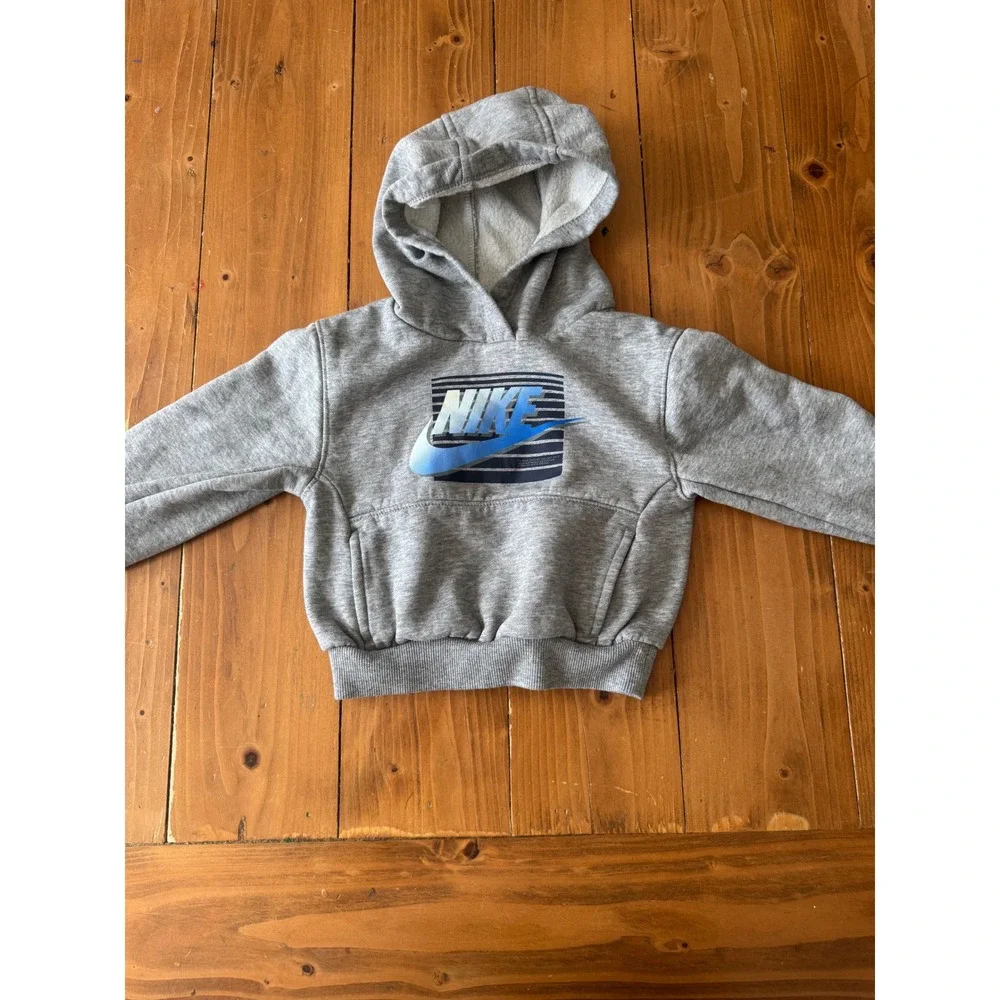 Nike Kids Heather Gray Blue Gradient Logo Fleece Hoodie Toddler Size 2T M412-042